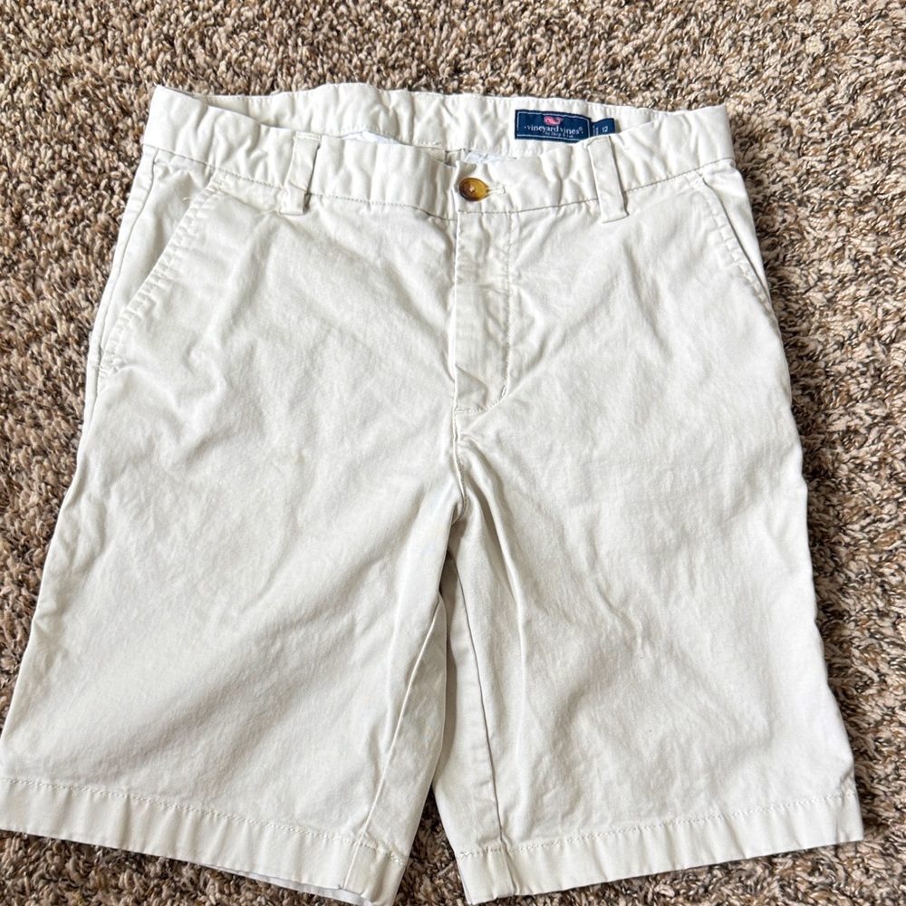 Vineyard Vines Cream Flat Front boys Shorts